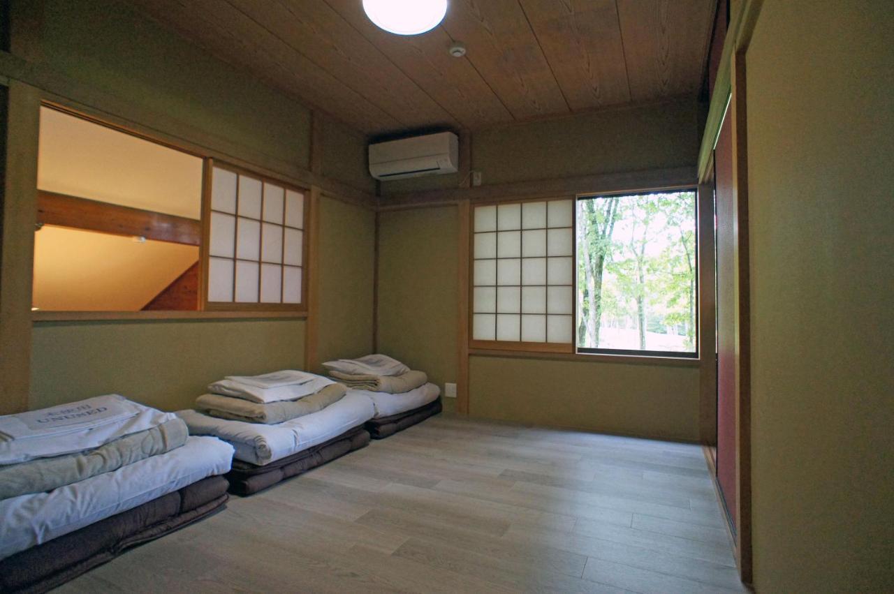 Haruna Wing Private Cottage In The Forest Overlooking The Golf Course Azumaiokozan ภายนอก รูปภาพ